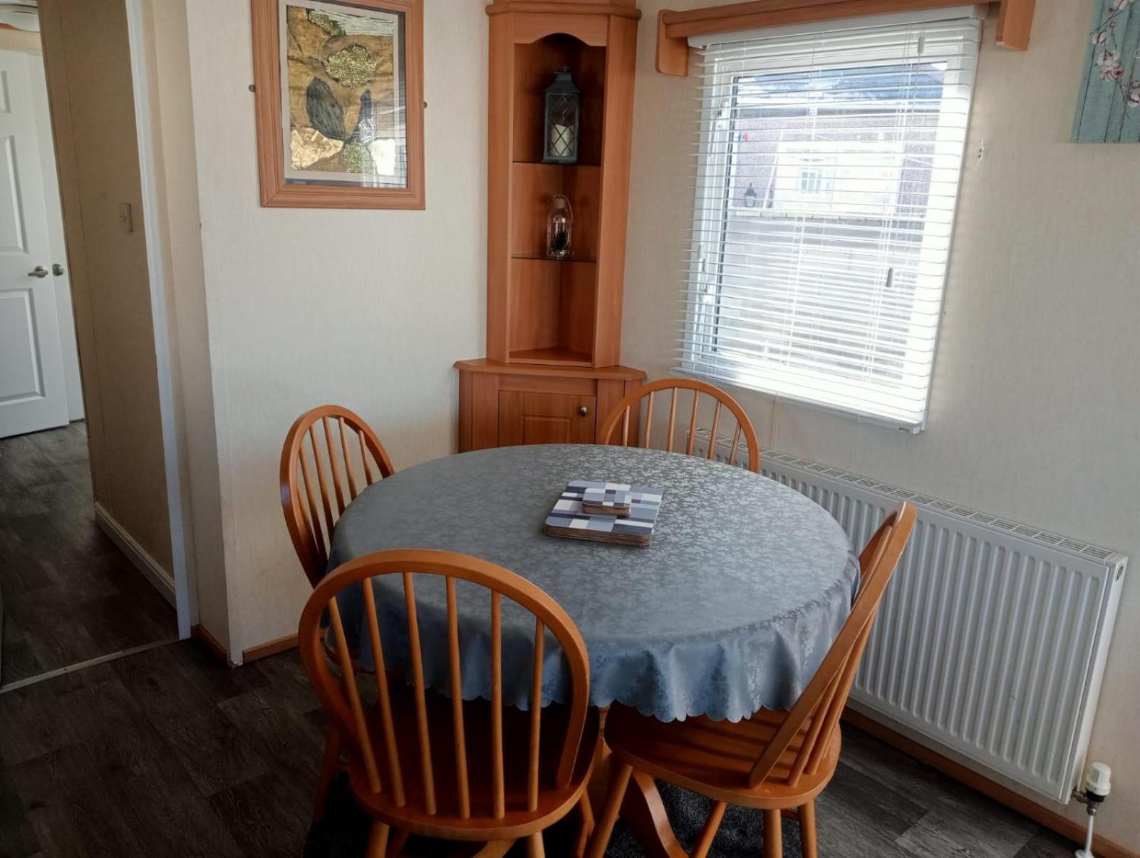 Modern 2 Bedroom Static Caravan - Lyons Kingsley Holiday Park - Pensarn, Abergele - Pet Friendly Bagian luar foto